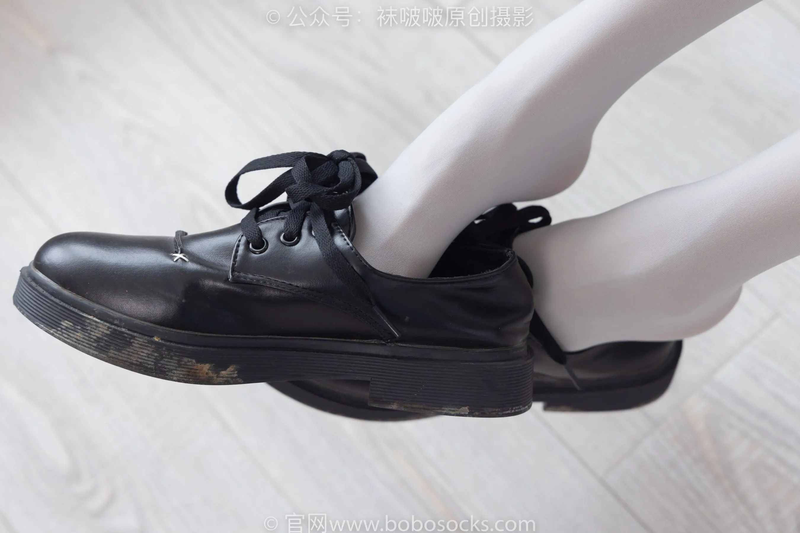 [BoBoSocks袜啵啵]NO.213 稚予-黑皮鞋、厚灰丝 [87P]插图8
